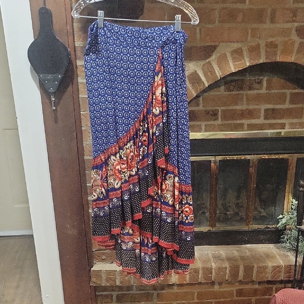 Chelsea & Theodore Asymmetrical Floral Skirt - Blue and Red